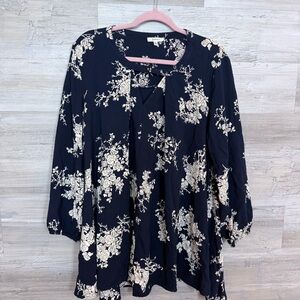 JODIFL Navy Floral Print Keyhole Long Sleeve Blouse - Size Small